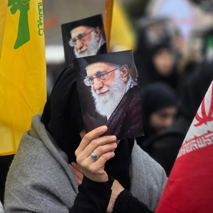 نگارخانه متن نگار   شهید 