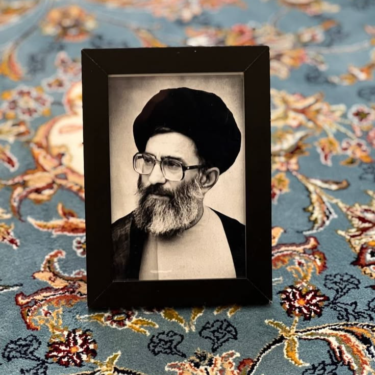 نگارخانه متن نگار   شهید 
